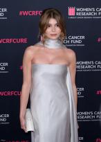 Olivia Jade Shows Off Her Cleavage at the WCRFCURE Event.jpg