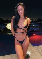 Alexis Braun Sexy 11 Photos Video.jpg