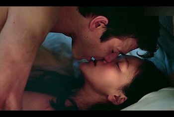 Yerin-Ha Nude And Sex Scenes in Bridgerton