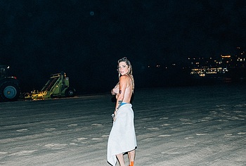 Kesha Nude And Wet Underwear Photos