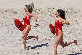 Hassie Harrison Exposed Tits Tight Bum During Baywatch Reboot