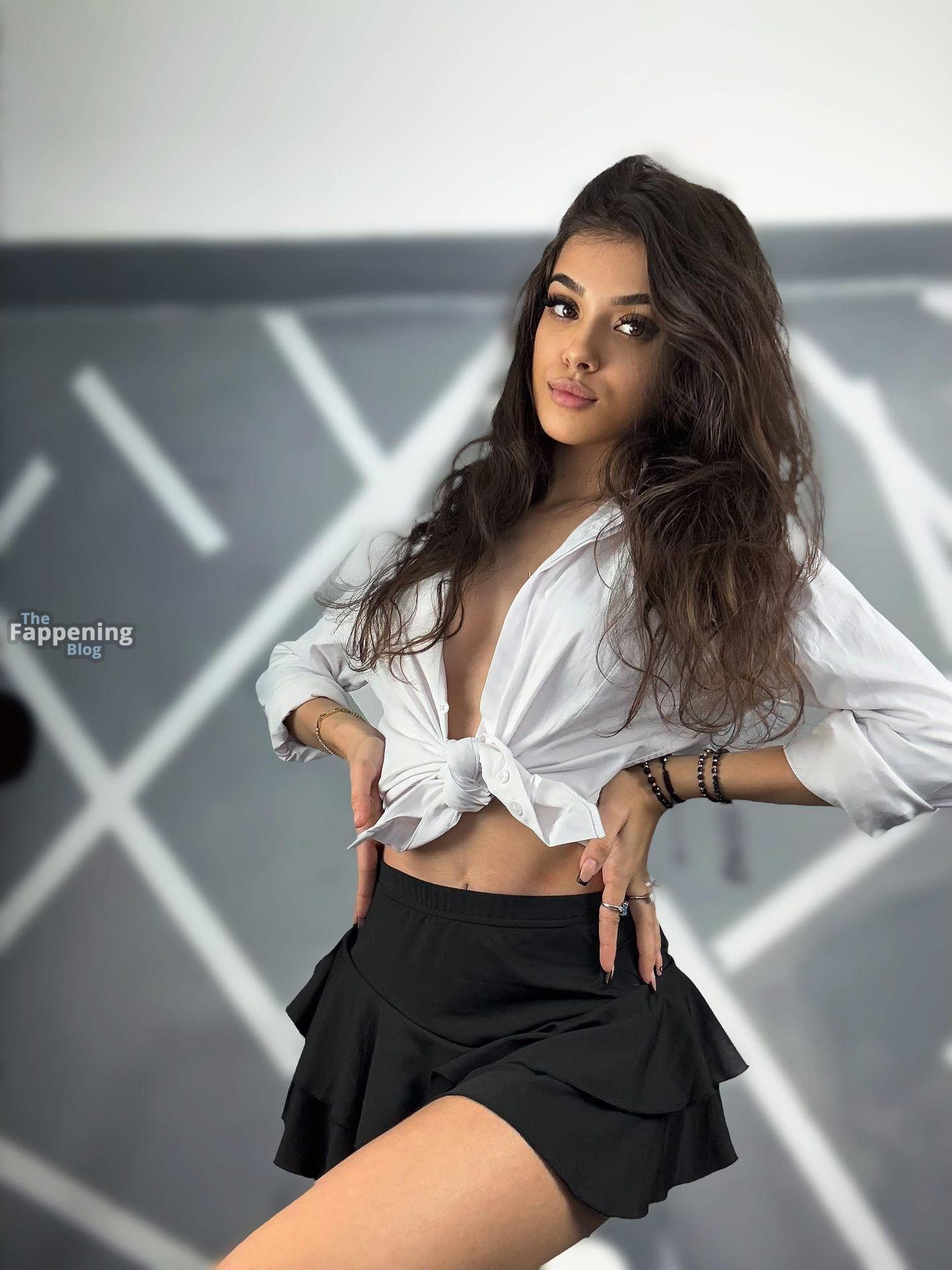 Baby Aylin Nude Sexy Collection 11 Photos.jpg