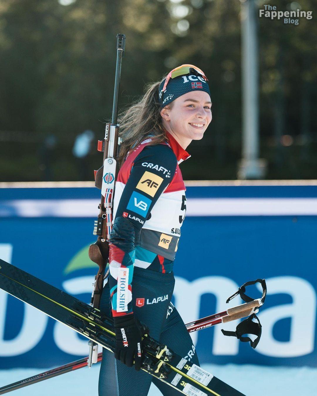 Ida Lien Sexy 6 Photos.jpg