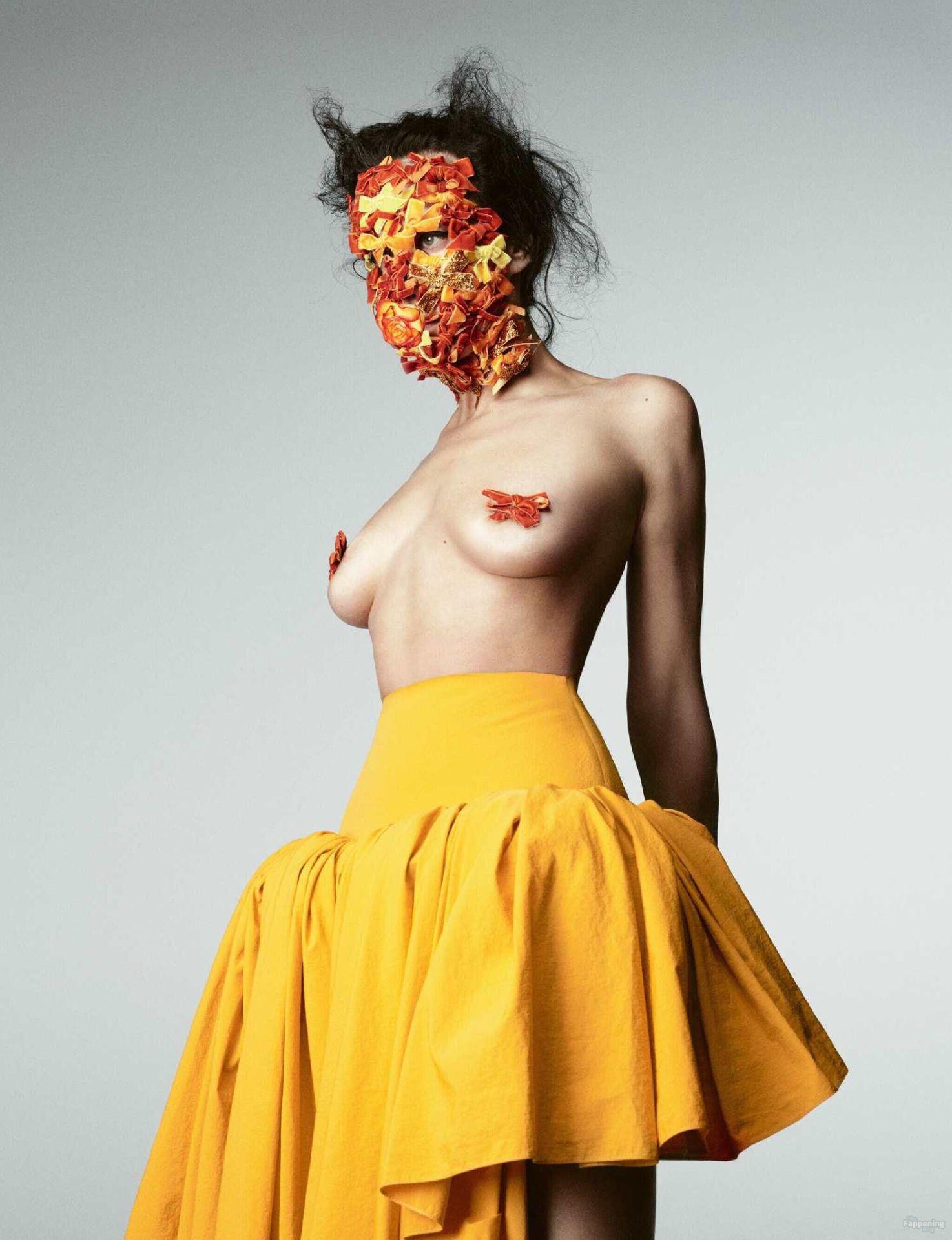 Irina Shayk Sexy Topless – Harpers Bazaar France 20.jpg