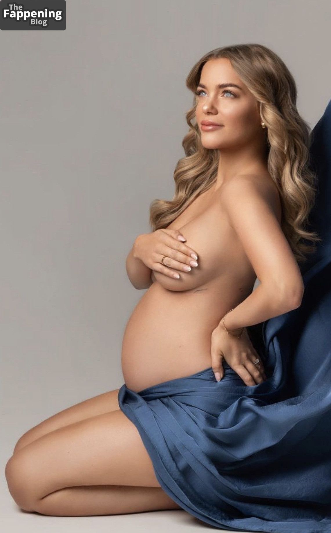 Laura Maria Rypa Sexy Topless Collection 52 Photos.jpg