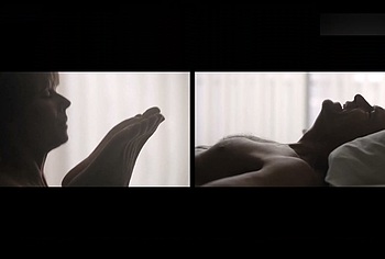 Linda Cardellini nude and sex scenes