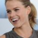 Alice Eve needs a thick facial